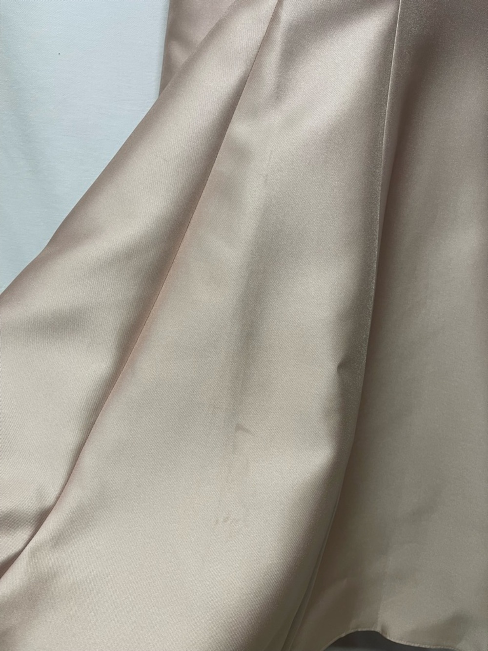 ALFRED SUNG Off-Shoulder Prom Dress in Tan - Size 0 - Picture 16 of 16